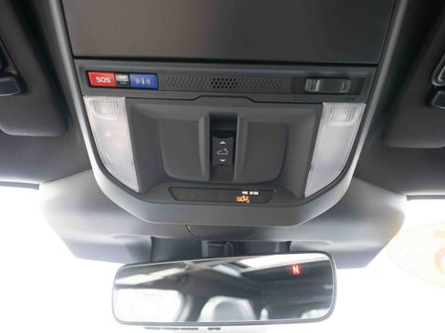 Used 2025 Subaru Forester Sport AWD/4WD image 18