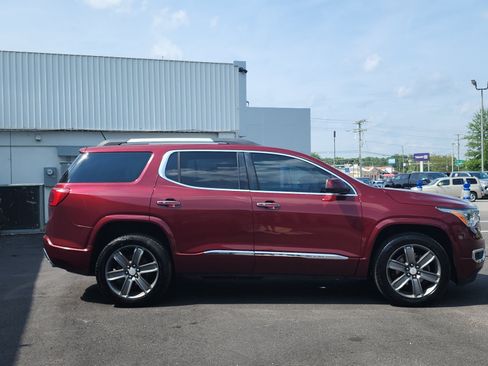 Used 2017 GMC Acadia Denali FWD image 6