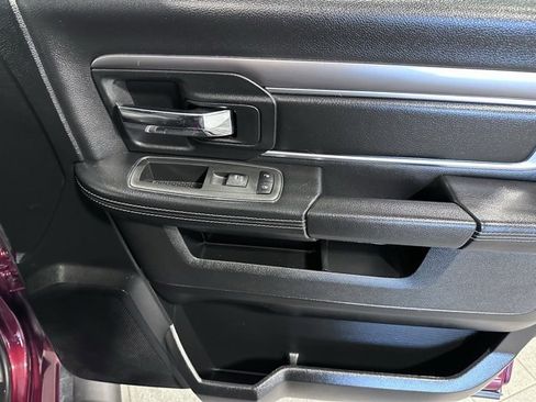 Used 2022 RAM 1500 Classic Warlock image 10