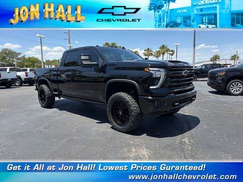 New 2026 Chevrolet Silverado 2500 High Country w/ Midnight Edition AWD/4WD image 1