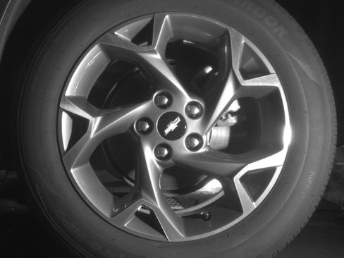 Used 2025 Chevrolet Trax LT image 14