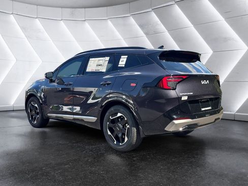 New 2026 Kia Sportage SX FWD image 3
