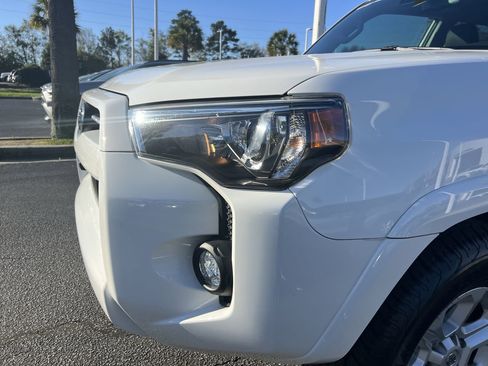 Used 2023 Toyota 4Runner SR5 Premium w/ Moonroof Package image 6