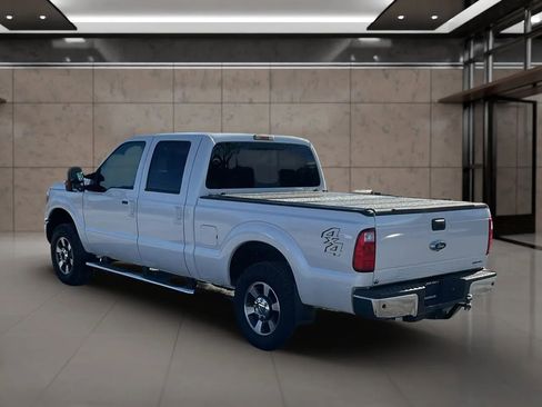 Used 2016 Ford F250 Lariat image 3