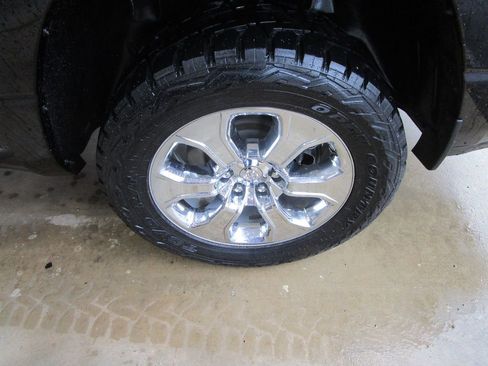 Used 2022 RAM 1500 Big Horn w/ Trailer Tow Group image 9