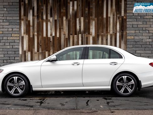 Used 2019 Mercedes-Benz E 300 4MATIC w/ Premium 1 Package image 2