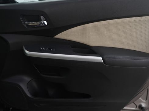 Used 2015 Honda CR-V EX-L image 9