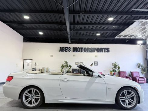 Used 2008 BMW 328i Convertible RWD image 9