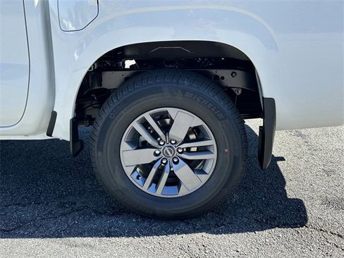 New 2026 Nissan Frontier SV w/ Tow Package image 14