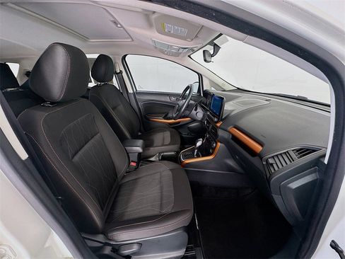 Used 2021 Ford EcoSport SE w/ SE Convenience Package image 28
