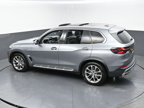 Used 2024 BMW X5 xDrive40i image 48
