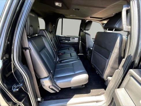 Used 2014 Ford Expedition EL Limited w/ Equipment Group 301A AWD/4WD image 25