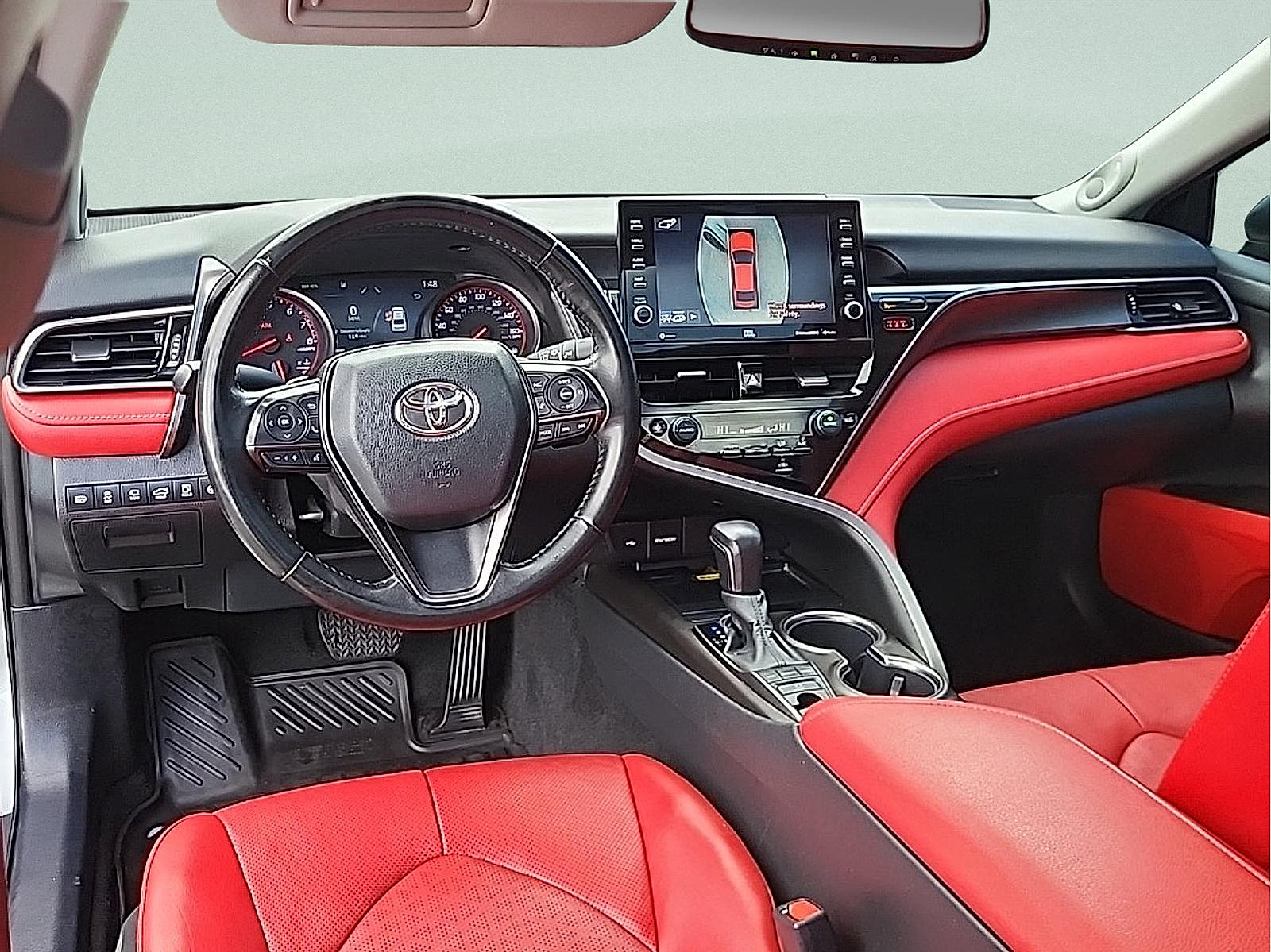Used 2022 Toyota Camry XSE w/ Navigation Package FWD image 16