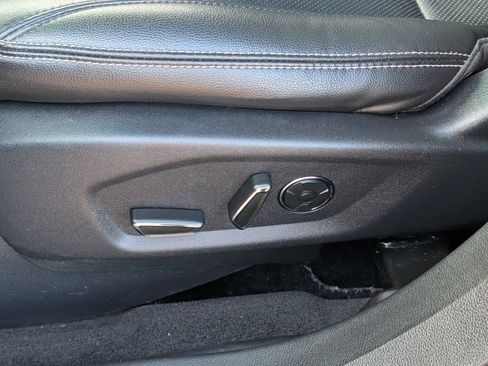 Certified 2017 Ford Explorer Limited w/ Equipment Group 303A image 20