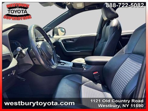 Used 2020 Toyota RAV4 XSE AWD/4WD image 19