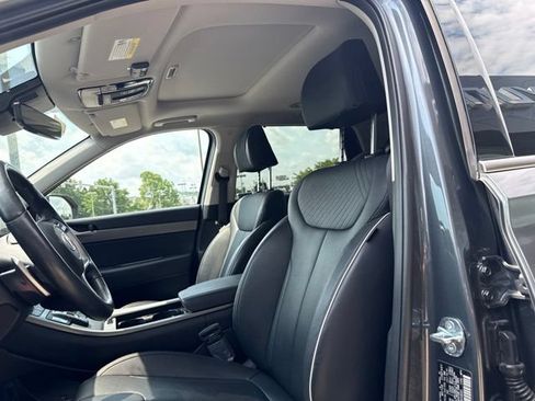 Used 2025 Hyundai Palisade SEL AWD/4WD image 2