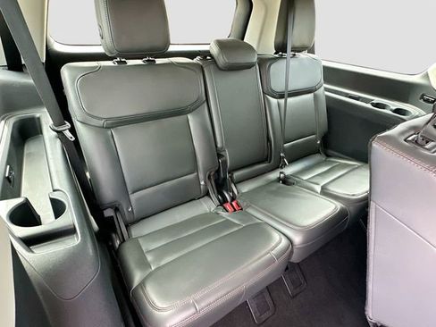 Used 2025 Ford Expedition Max Active image 28