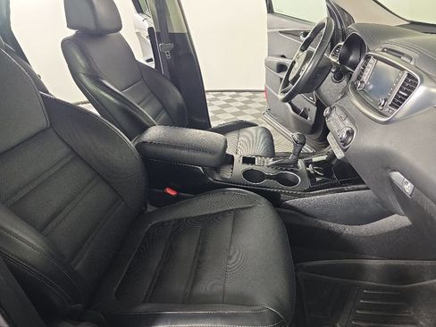 Used 2017 Kia Sorento SX AWD/4WD image 45