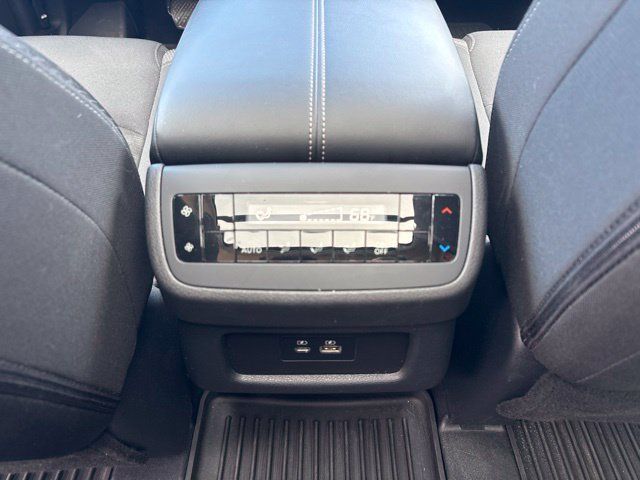 Used 2025 Nissan Pathfinder SV w/ SV Premium Package AWD/4WD image 28