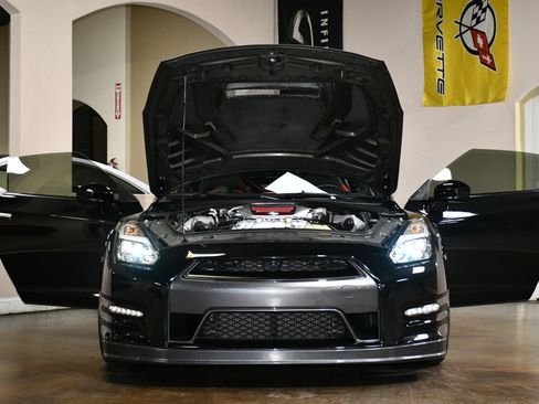 Used 2013 Nissan GT-R Black Edition AWD/4WD image 87