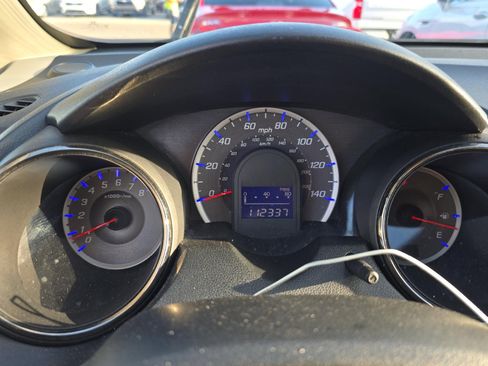 Used 2012 Honda Fit Sport image 11