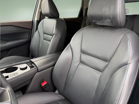 Used 2023 Nissan Rogue SL w/ SL Premium Package image 18