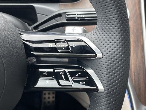 New 2026 Mercedes-Benz CLE 300 4MATIC Cabriolet image 32