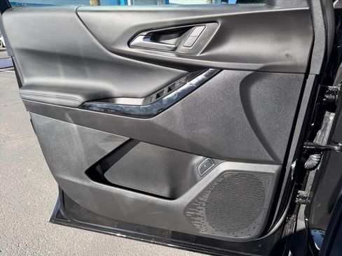 New 2026 Chevrolet Equinox LT w/ Convenience Package II image 9