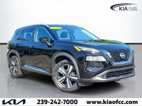 Used 2023 Nissan Rogue SL FWD image 1