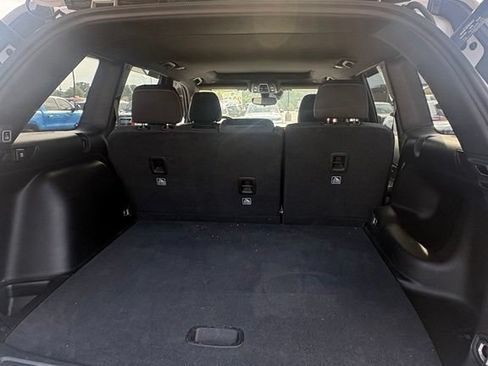 Used 2024 Jeep Grand Cherokee Laredo X w/ Luxury Tech Group I RWD image 15