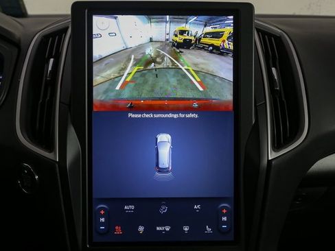 Used 2024 Ford Edge SEL w/ Convenience Package image 25