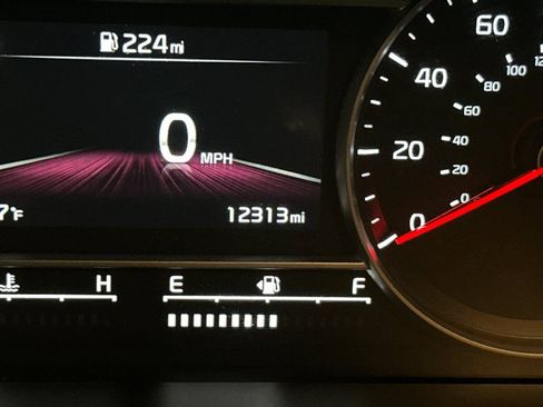 Certified 2023 Kia Sorento S AWD/4WD image 35