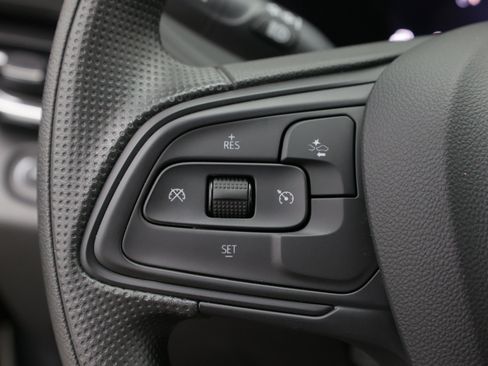 Used 2026 Buick Envista Preferred FWD image 22