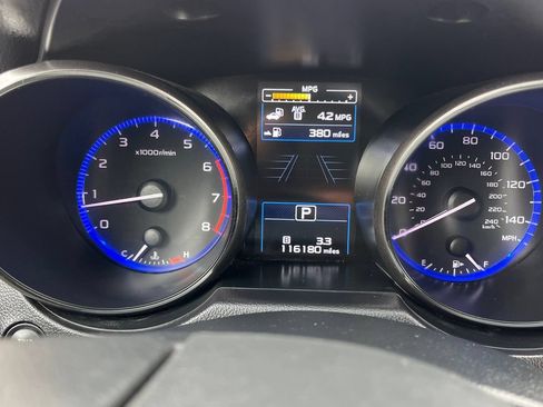 Used 2016 Subaru Outback 2.5i Limited AWD/4WD image 14