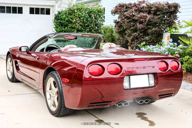 Used 2003 Chevrolet Corvette Convertible w/ Preferred Equipment Group1 RWD image 5
