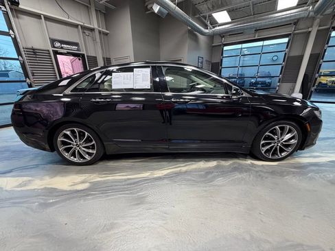 Used 2019 Lincoln MKZ Reserve w/ Reserve Plus Package image 32