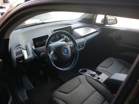Used 2016 BMW i3 w/ Range Extender image 12