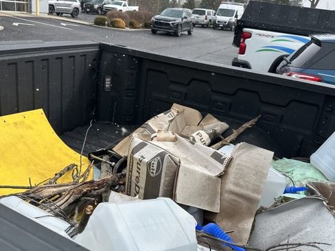 Used 2025 Chevrolet Silverado 1500 LT image 8