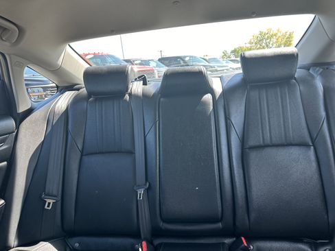 Used 2020 Honda Accord EX-L image 23