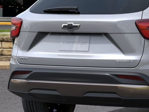 New 2026 Chevrolet Trax ACTIV FWD image 38