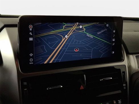 Used 2022 Lexus GX 460 Premium w/ Premium Package image 21