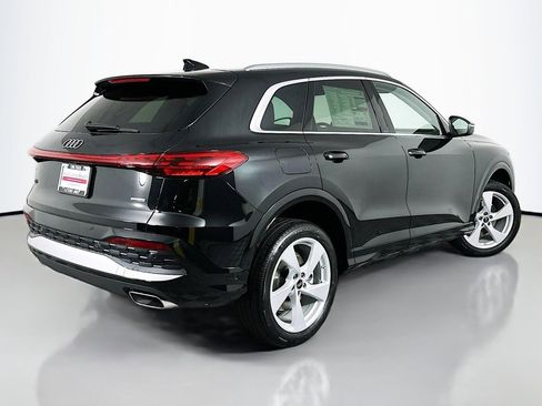 New 2025 Audi Q5 Premium Plus image 13