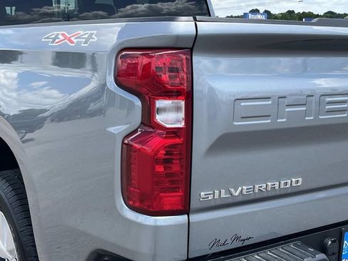 New 2026 Chevrolet Silverado 1500 Custom AWD/4WD image 12
