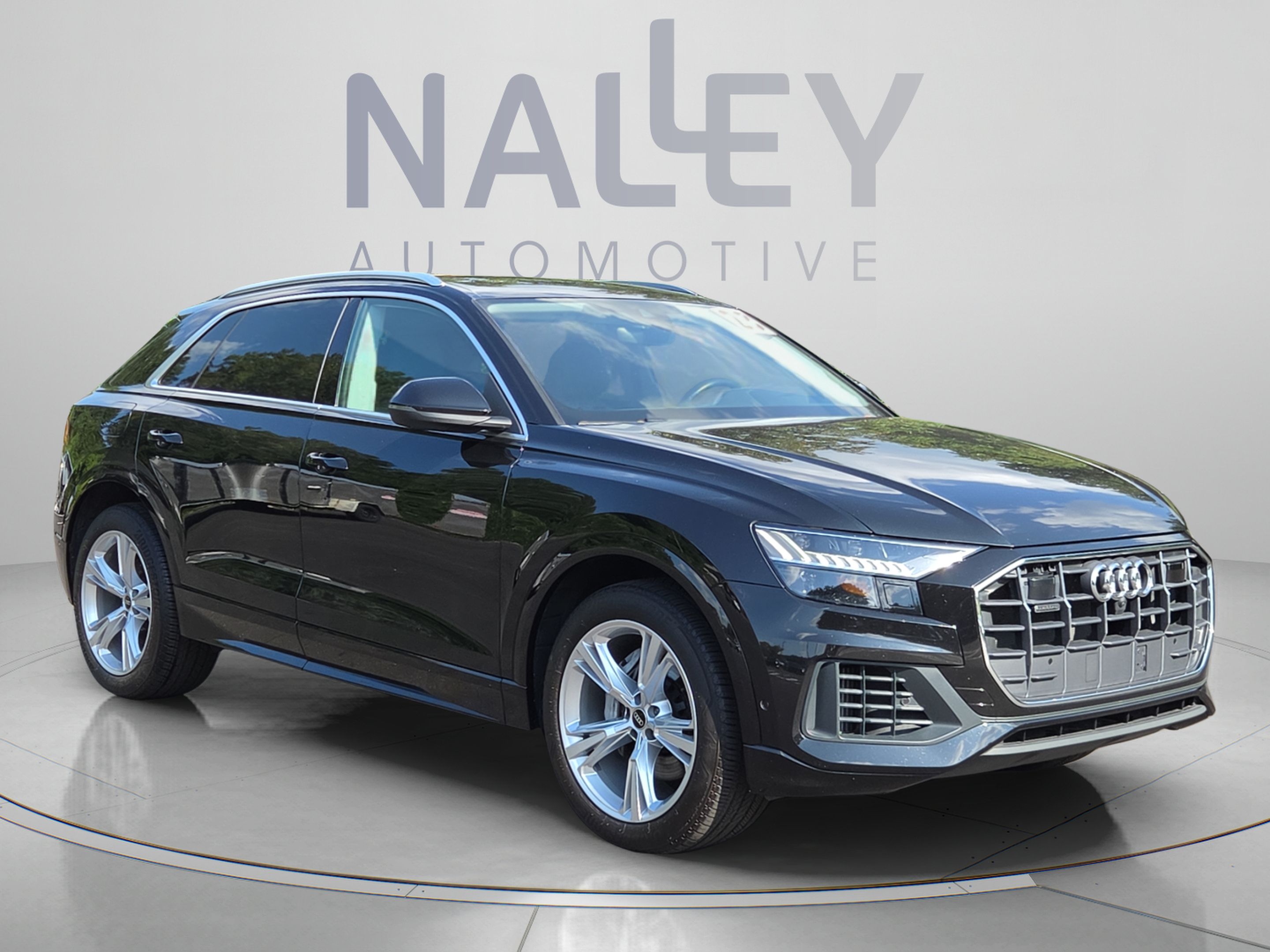 Used 2023 Audi Q8 Prestige AWD/4WD image 7