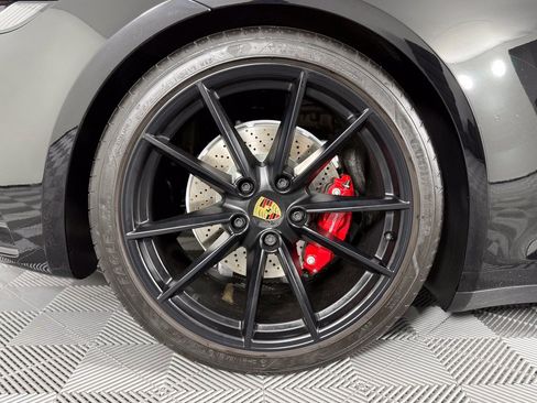 Certified 2024 Porsche 911 Targa 4S AWD/4WD image 17