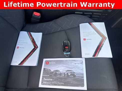 Used 2024 Toyota Tacoma SR5 image 17