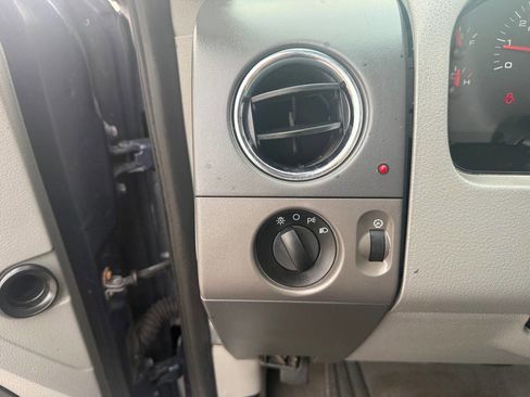 Used 2006 Ford F150 XLT image 19