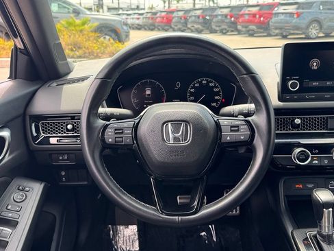 Used 2023 Honda Civic Sport image 21