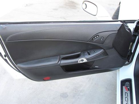Used 2013 Chevrolet Corvette 427 w/ 1SC Preferred Equipment Group RWD image 29