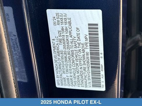 Certified 2025 Honda Pilot EX-L image 33